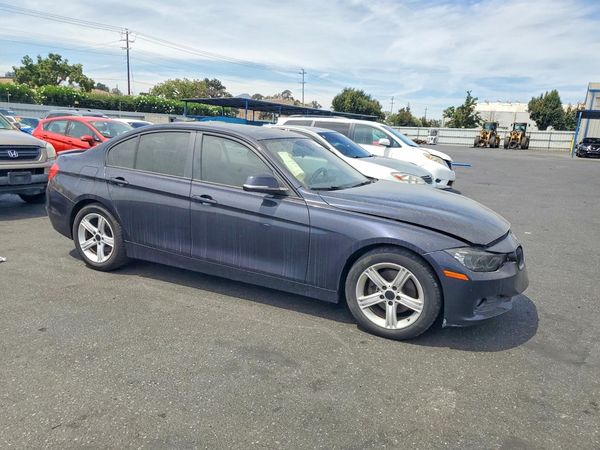 2013 BMW 320 SA