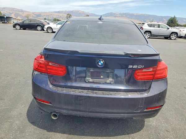 2013 BMW 320 SA