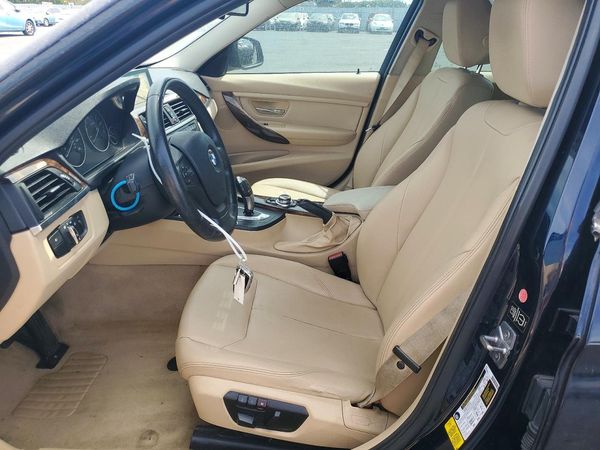 2013 BMW 320 SA