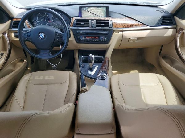 2013 BMW 320 SA