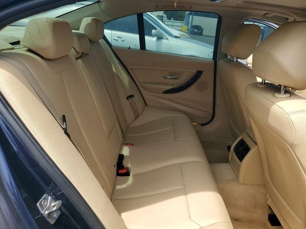 2013 BMW 320 SA