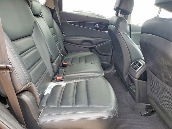 2017 KIA SORENTO