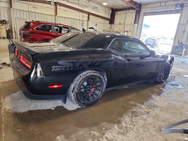 2016 DODGE CHALLENGER