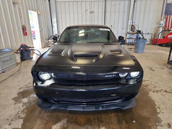 2016 DODGE CHALLENGER