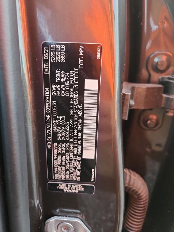 2021 VOLVO XC60 Inscription — VINS