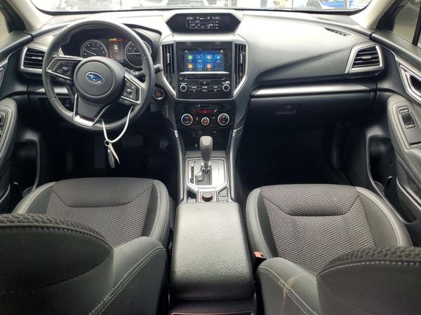 2022 SUBARU FORESTER