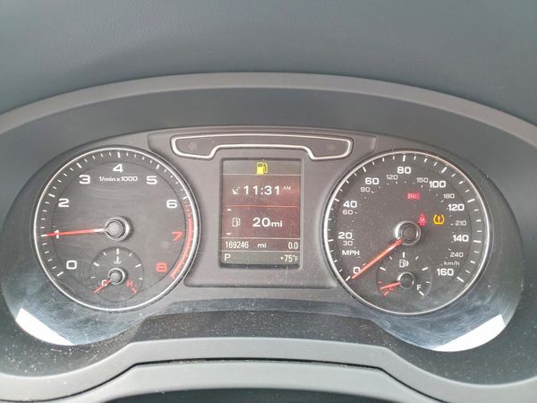 2015 AUDI Q3 quattro Prestige