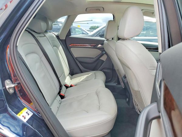 2015 AUDI Q3 quattro Prestige