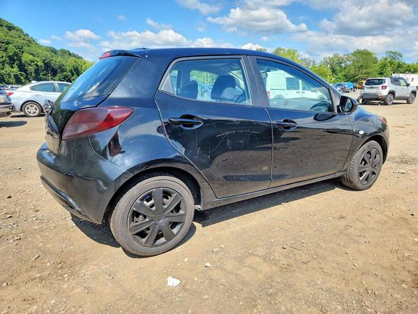 2013 MAZDA MAZDA2 Sport/GX