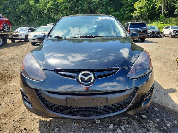 2013 MAZDA MAZDA2 Sport/GX