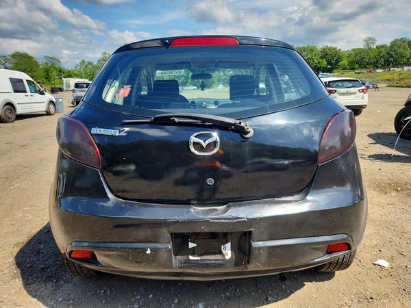 2013 MAZDA MAZDA2 Sport/GX