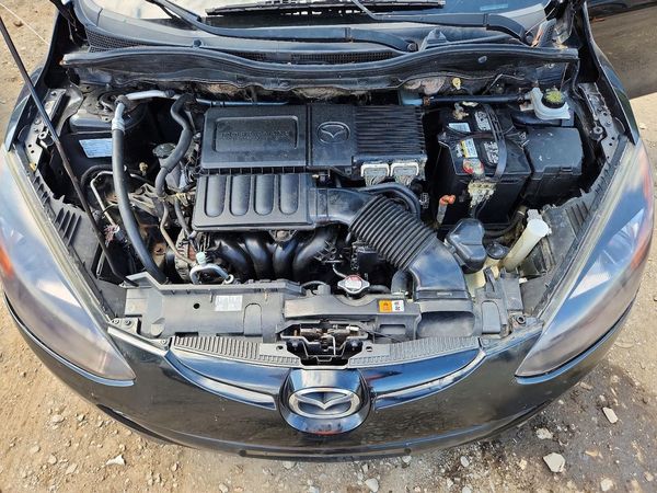 2013 MAZDA MAZDA2 Sport/GX