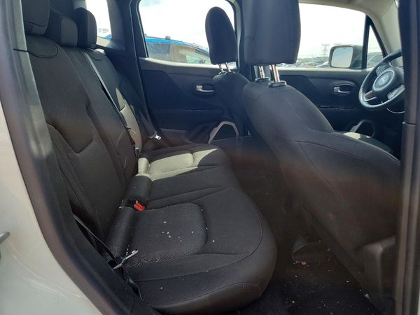 2015 JEEP RENEGADE SPORT 4X4