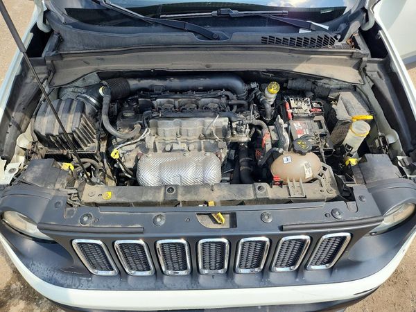 2015 JEEP RENEGADE SPORT 4X4