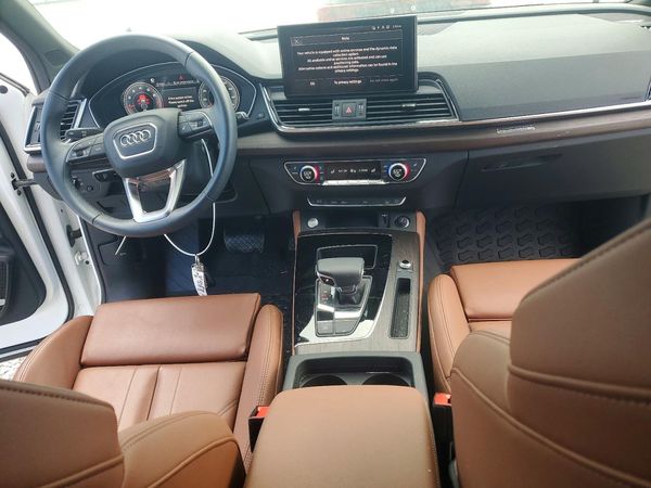 2024 AUDI Q5