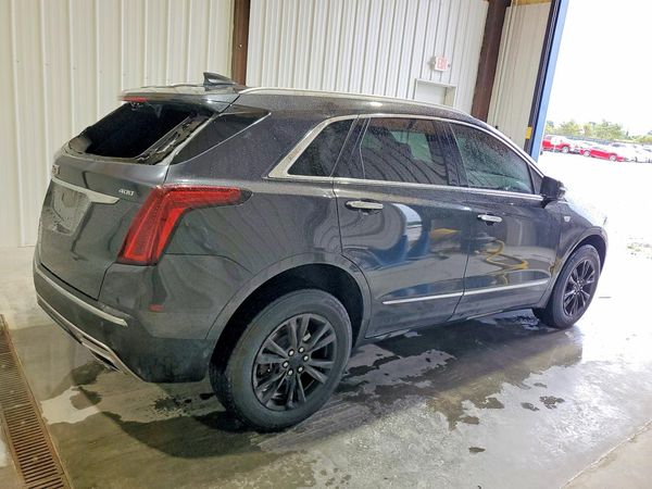 2021 CADILLAC XT5 Premium Luxury