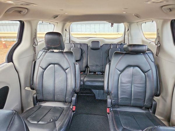 2020 CHRYSLER PACIFICA Touring L