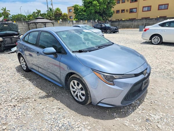 2021 TOYOTA COROLLA