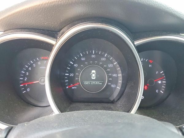 2014 KIA OPTIMA 2.4 LX STD/Conv