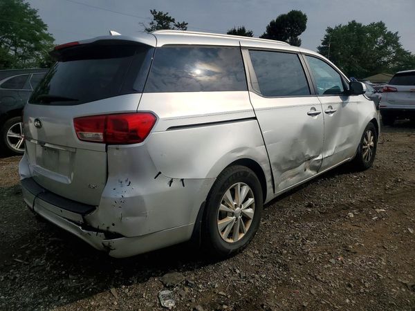 2016 KIA SEDONA LX - Middle-low