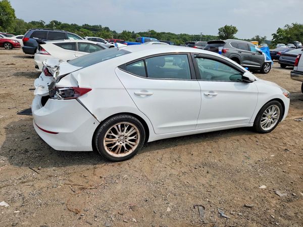 2018 HYUNDAI ELANTRA