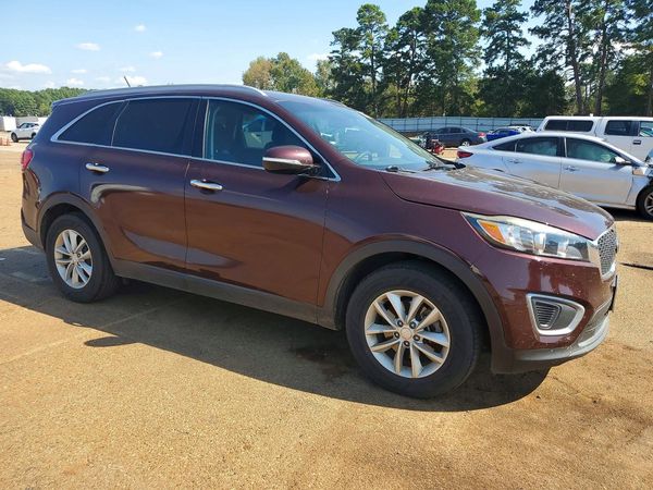 2017 KIA SORENTO L, LX