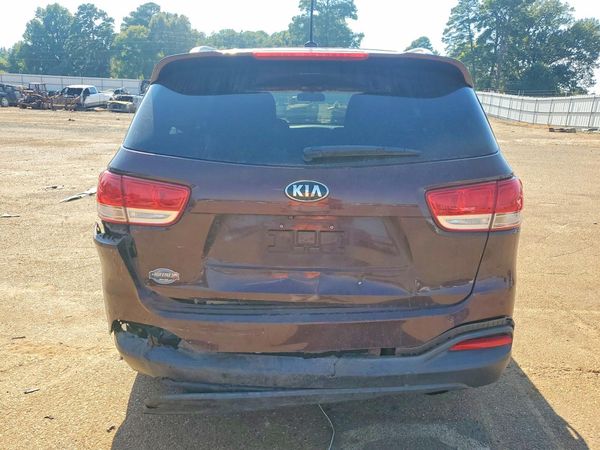 2017 KIA SORENTO L, LX