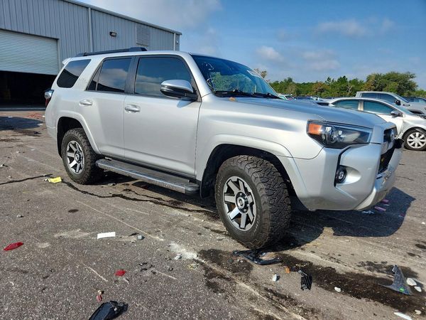2021 TOYOTA 4RUNNER TRD offroad Prem