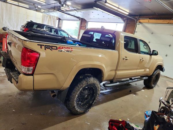 2016 TOYOTA TACOMA