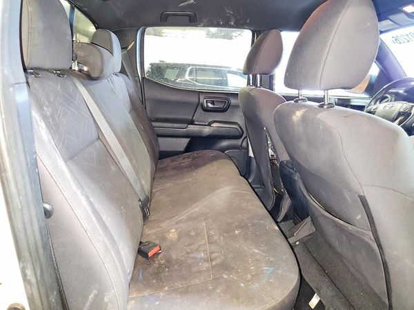 2016 TOYOTA TACOMA