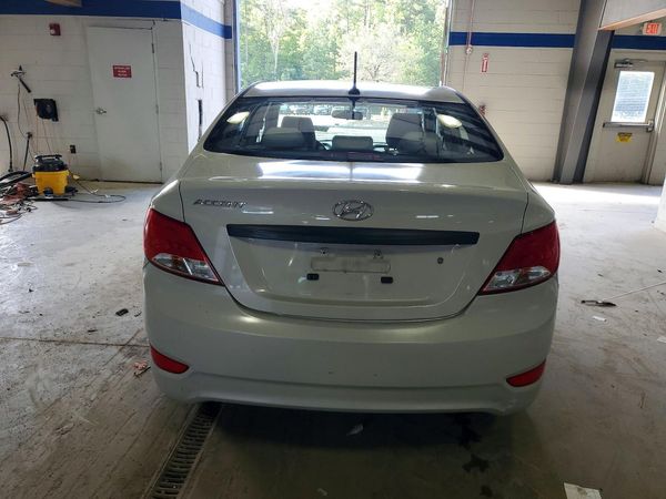 2016 HYUNDAI ACCENT