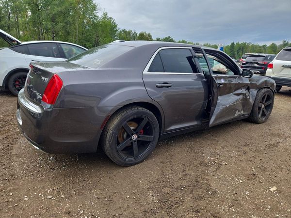 2015 CHRYSLER 300 Limited