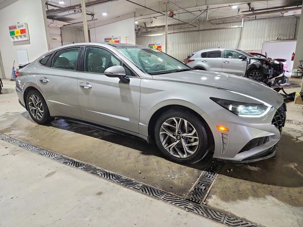 2023 HYUNDAI SONATA