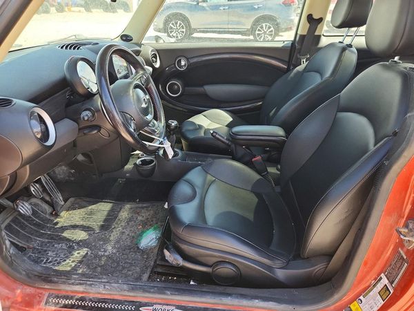 2012 MINI COOPER