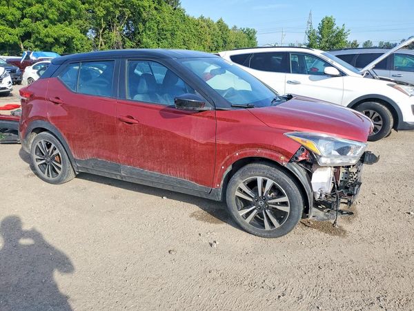 2019 NISSAN KICKS