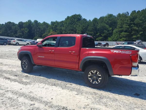 2017 TOYOTA TACOMA