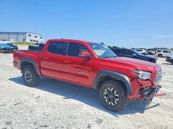 2017 TOYOTA TACOMA