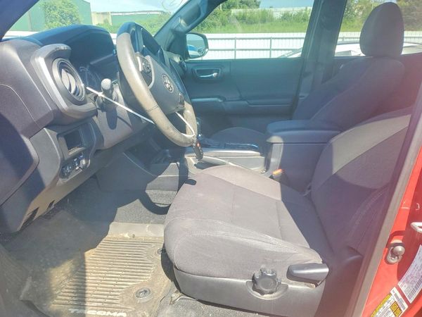 2017 TOYOTA TACOMA