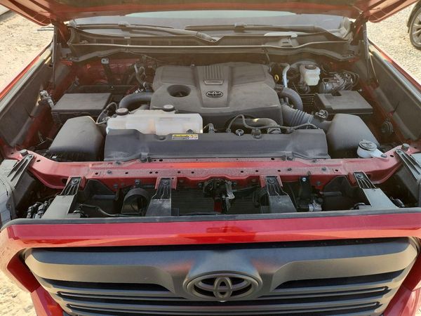 2025 TOYOTA TUNDRA