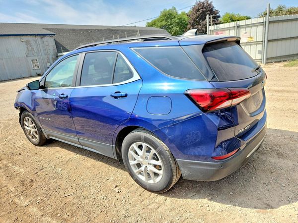 2022 CHEVROLET EQUINOX LT (1LT)