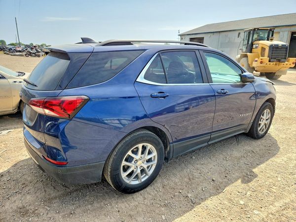 2022 CHEVROLET EQUINOX LT (1LT)