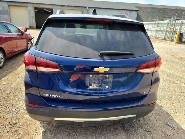 2022 CHEVROLET EQUINOX LT (1LT)