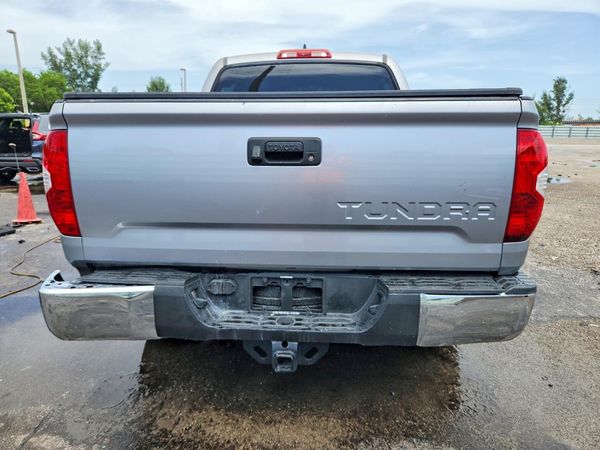 2020 TOYOTA TUNDRA