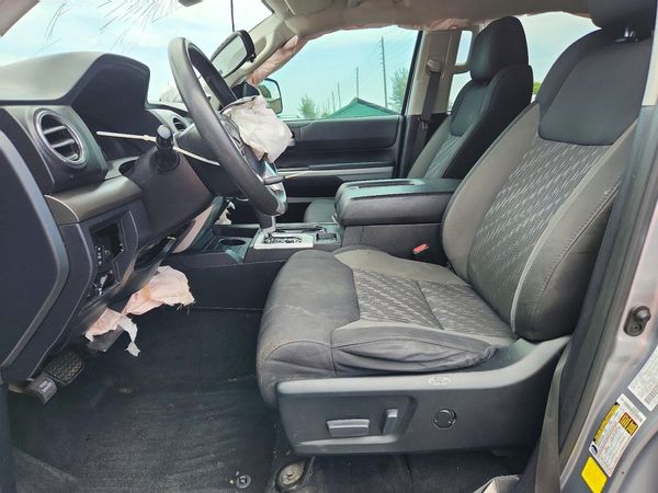 2020 TOYOTA TUNDRA