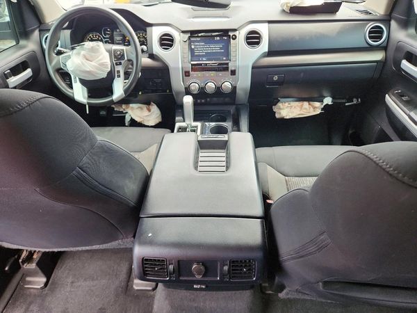 2020 TOYOTA TUNDRA