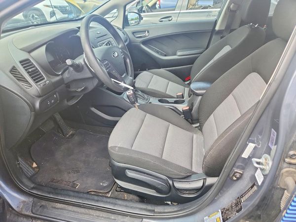 2016 KIA FORTE5 GL (Middle-Low Grade)