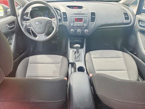 2016 KIA FORTE5 GL (Middle-Low Grade)
