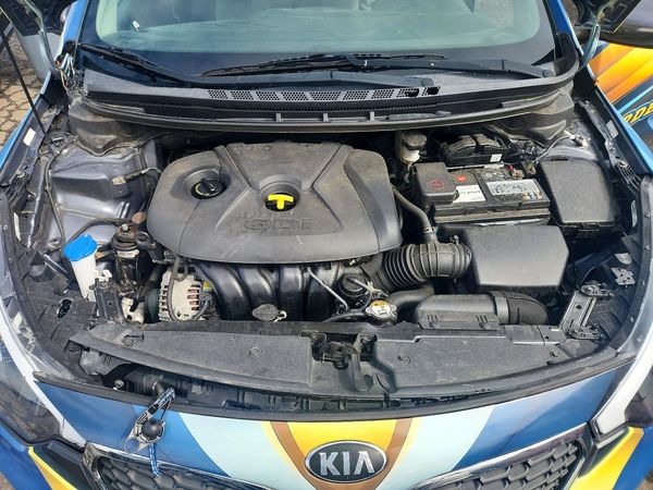 2016 KIA FORTE5 GL (Middle-Low Grade)