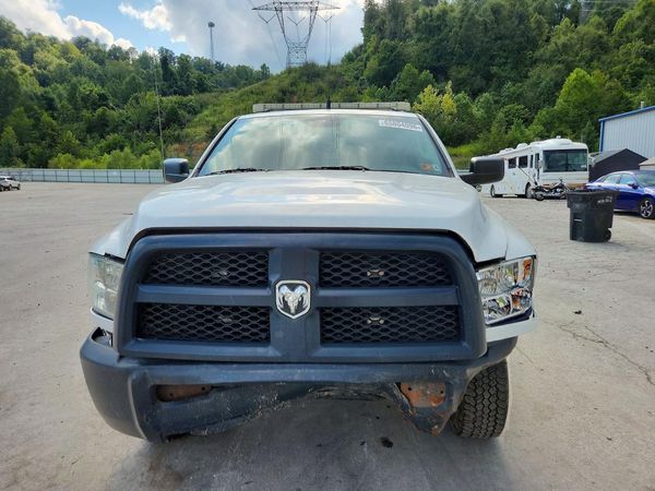 2016 RAM 2500 ST