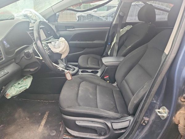 2019 HYUNDAI ELANTRA